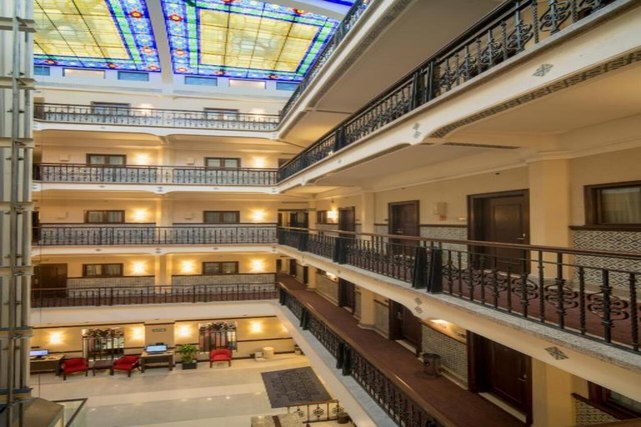 Hampton Inn & Suites Mexico City - Centro Historico Exteriör bild